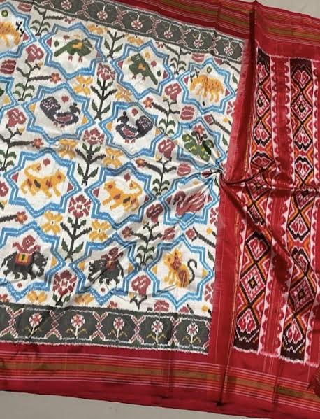 Ikkat-Silk-Patola-Cream-Saree