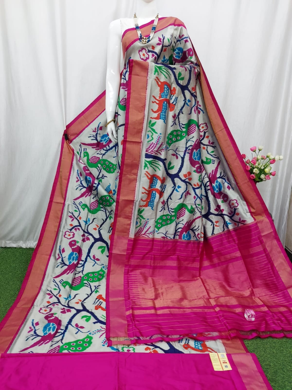 Pochampally Ikkat Silk Gray With Pink Color Saree
