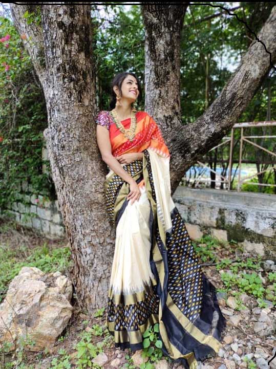 Pochampally ikkat Silk Cream With Red And Black Color Saree